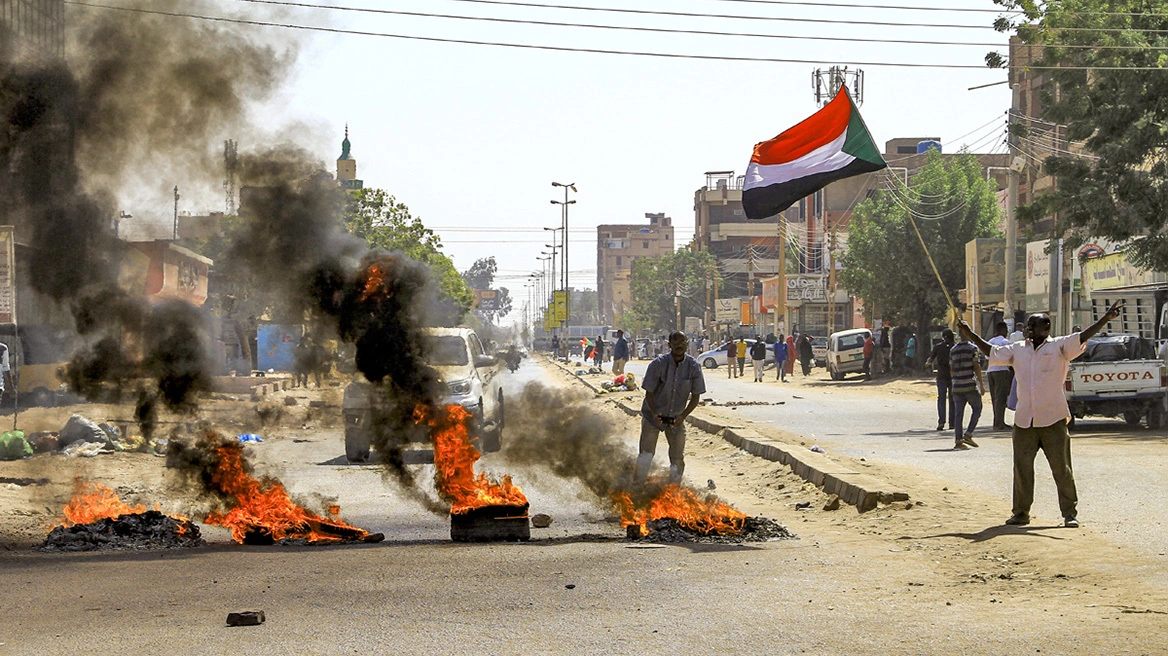 Shkelet armëpushimi, vazhdojnë luftimet dhe bombardimet në Sudan   