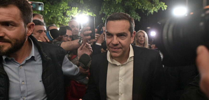 Zgjedhjet në Greqi/ Tsipras pranon humbjen dhe uron Mitsotakis për fitoren