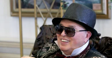 Ndahet nga jeta në moshën 85-vjeçare stilisti i njohur rus Vyacheslav Zaitsev