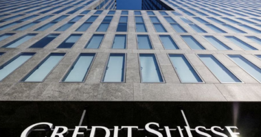 Parlamenti zviceran i jep dritën jeshile hetimit për kolapsin e Credit Suisse