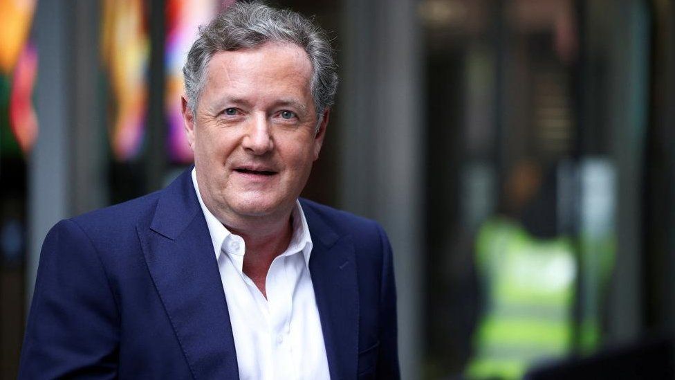 Piers Morgan “sfidon” Guardiolan: Tripletat janë të zakonshme, vetëm rekordi i Arsenal ka mbetur i pathyer