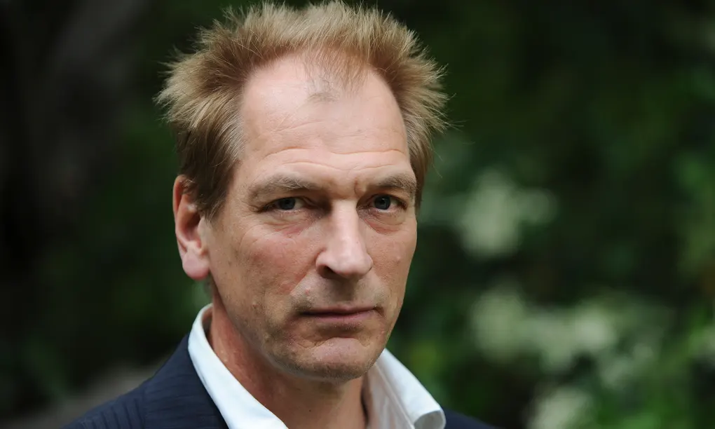 Eshtrat e gjetura në malet e Kalifornisë i përkasin aktorit Julian Sands