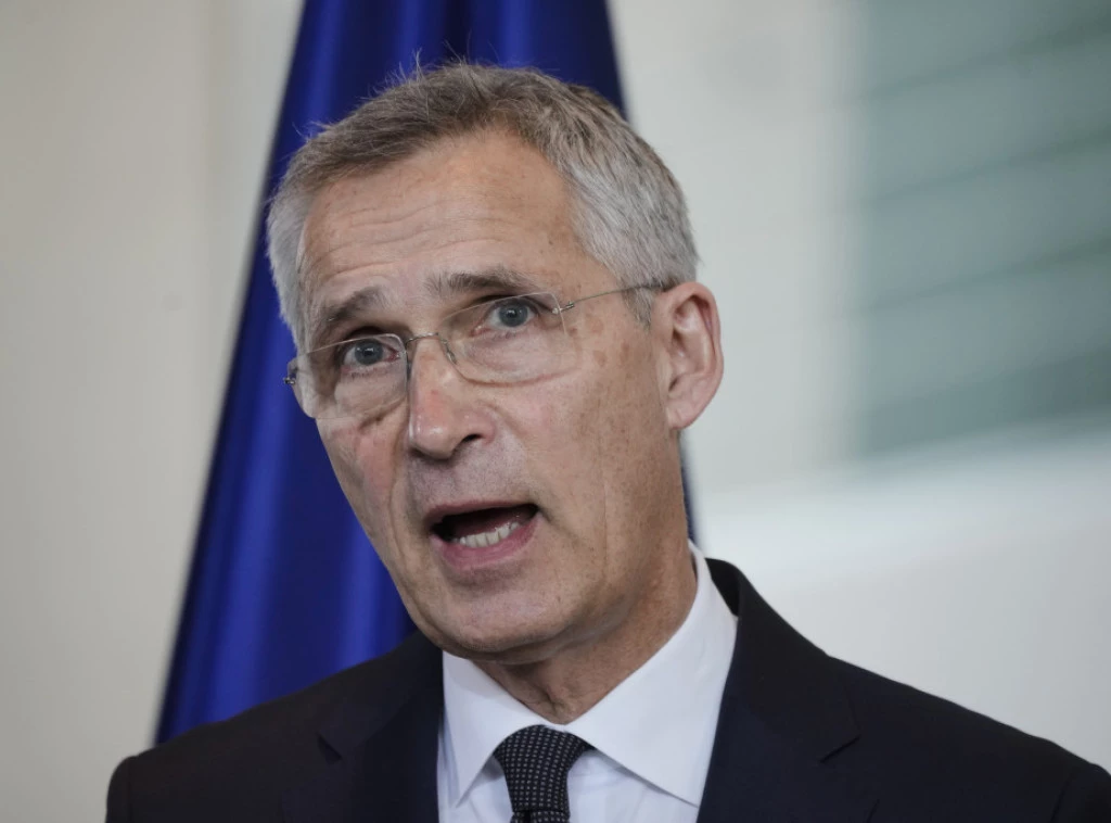 Stoltenberg diskuton për Kosovën me kancelarin Scholz: Palët t’i kthehen dialogut