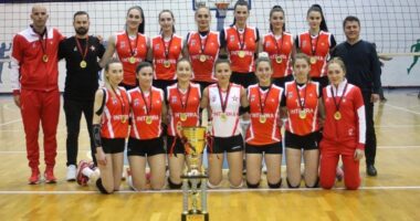 Volejboll p&euml;r femra/ Sk&euml;nderbeu do t&euml; marr&euml; pjes&euml; n&euml; Kup&euml;n Ballkanike