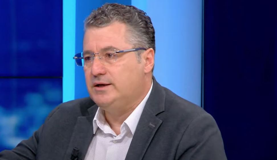 “Opozita në Kosovë e goditur”, Minxhozi: Liderët e tyre janë në gjyqe, Kurti po konsolidon pushtetin