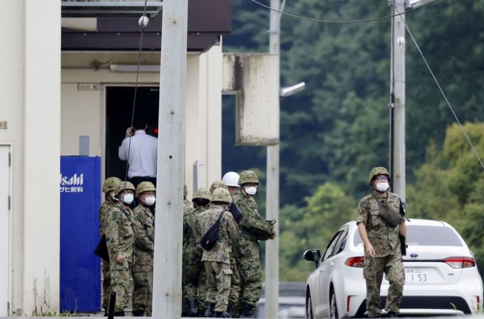 Të shtëna me armë në një poligon ushtarak në Japoni, humbin jetën dy persona arrestohet autori