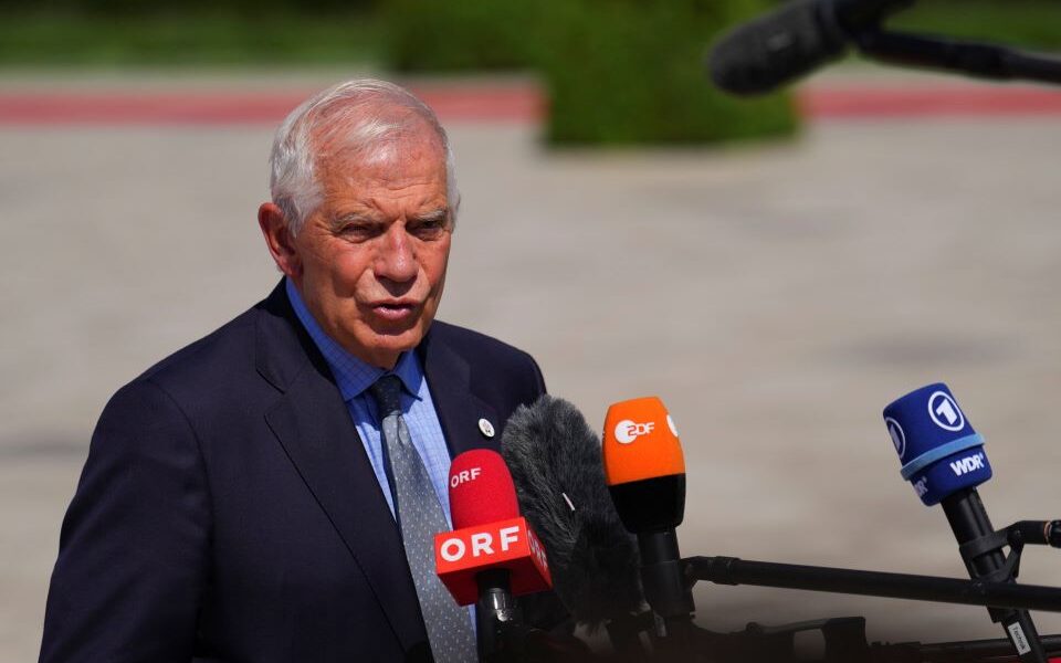 Borrell: Provat tregojnë se Rusia është përgjegjëse për shembjen e digës Kakhovka