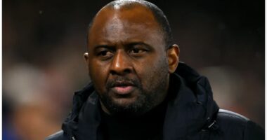Një “legjendë” për stolin e Strasbourg, Patrick Vieira drejt rikthimit në Francë