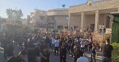 Irak, protestuesit hynë në ambasadën suedeze për djegien e Kuranit