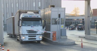 Kosova thellon defiçitin tregtar/ Bien eksportet gjatë 2023, varësi nga mallrat e importit