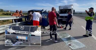 VIDEO/ Aksident në Bypass-in e Fierit, kamionçina përplaset me motomjetin, dërgohet në spital 60-vjeçari