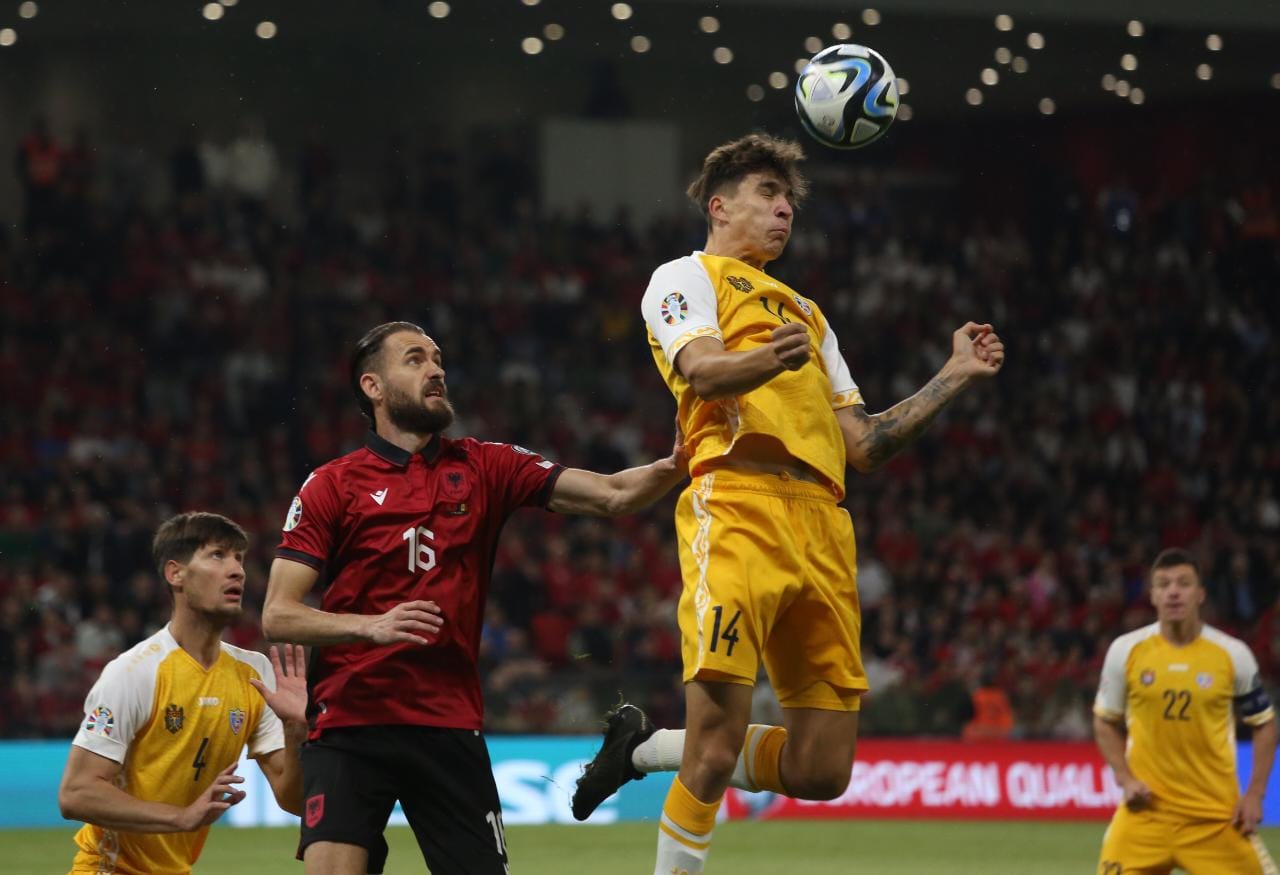 E pabesueshme, traversa i mohon golin Cikalleshit