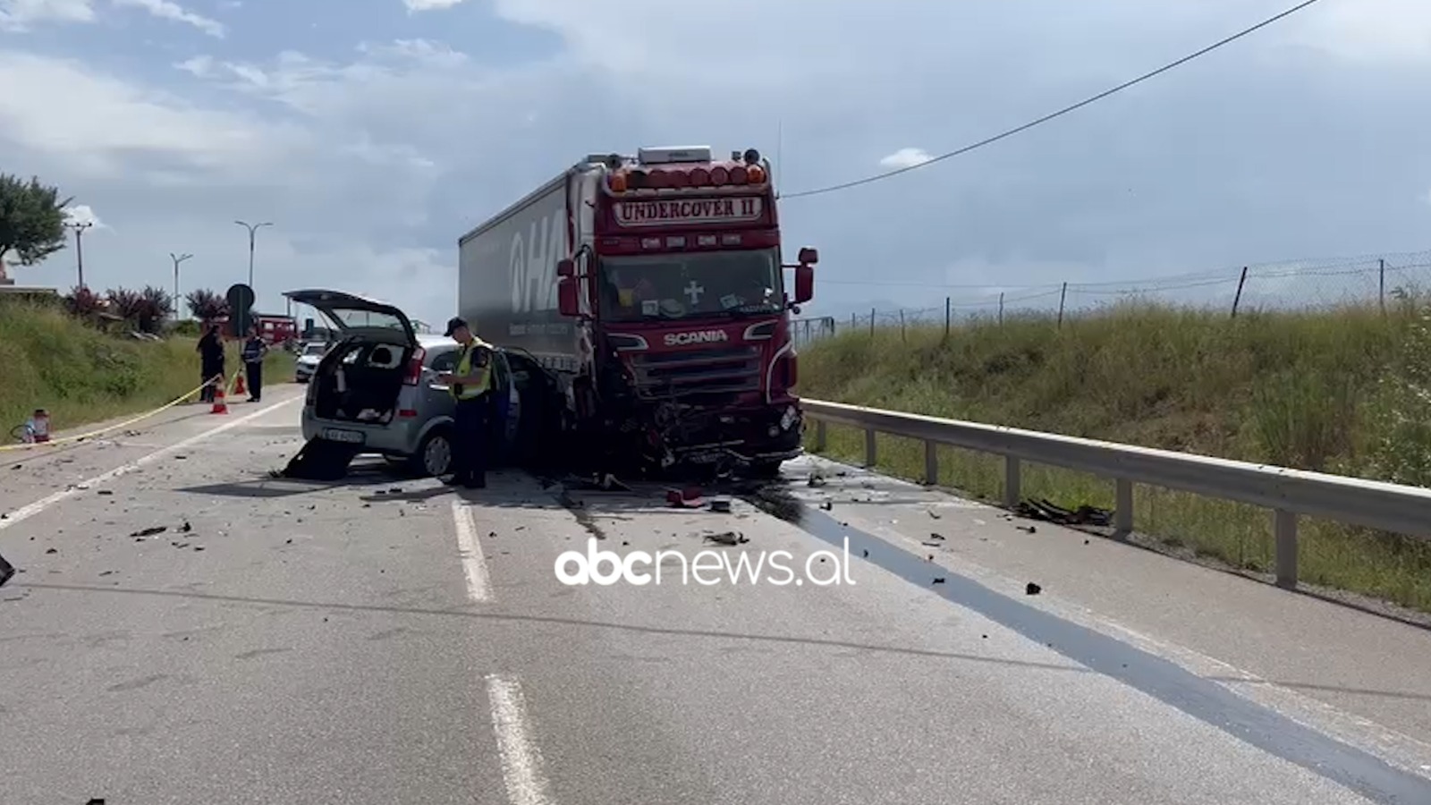 DETAJE/ Humbi jetën në aksident, polici po lëvizte në korsinë e gabuar