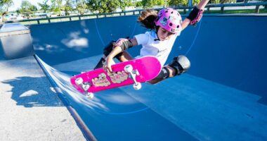 “Gdhend” emrin e saj në historinë e skateboard, 13-vjeçarja bën rrotullimin 720 gradë