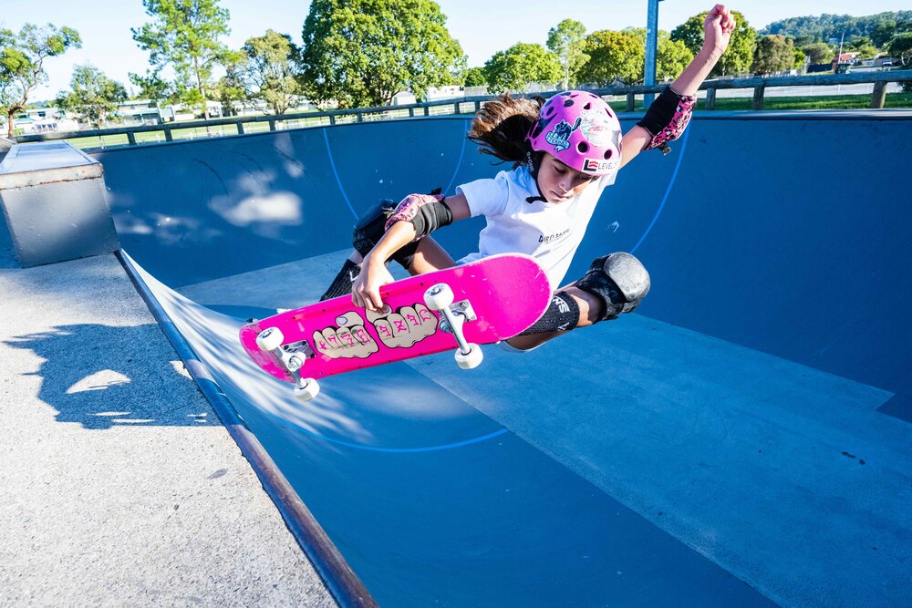 “Gdhend” emrin e saj në historinë e skateboard, 13-vjeçarja bën rrotullimin 720 gradë