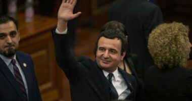 Mocioni i mosbesimit, konsiderohet i pamundur rrëzimi i Kurtit