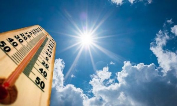 Shqipëria mbetet nën ndikimin e masave ajrore afrikane, rriten lehtë temperaturat: Moti për sot