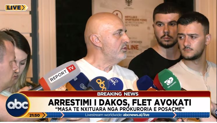 Arrestimi i Dakos, avokati: Këto janë dy kallëzimet e bëra ndaj tij, u vetëdorëzua