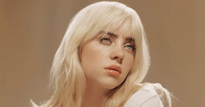 Billie Eilish zbulon se vuan nga sindroma e rrallë: Njerëzit qeshin kur u them