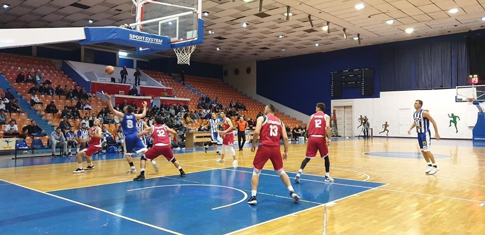 Basketbolli shqiptar me dy risi për sezonin e ardhshëm