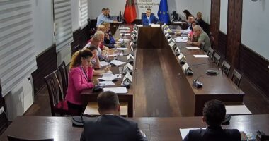 Strukturë e re arbitrazhi/	Synohet zgjidhja e mosmarrëveshjeve me bizneset