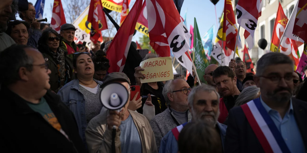 Reforma e pensioneve/ Franca sërish në protestë