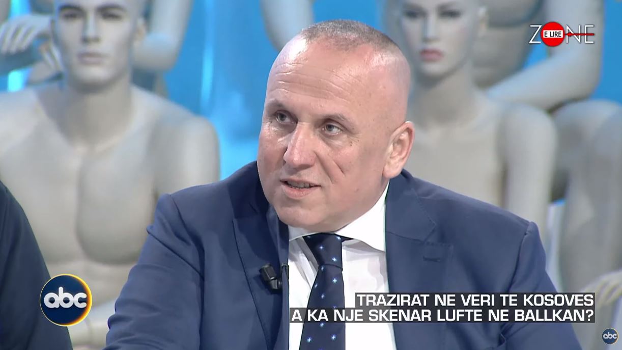 Skenar lufte në veri? Kulla: Kufijtë e Kosovës janë të NATO-s, ushtria serbe s’mund të ndërhyjë