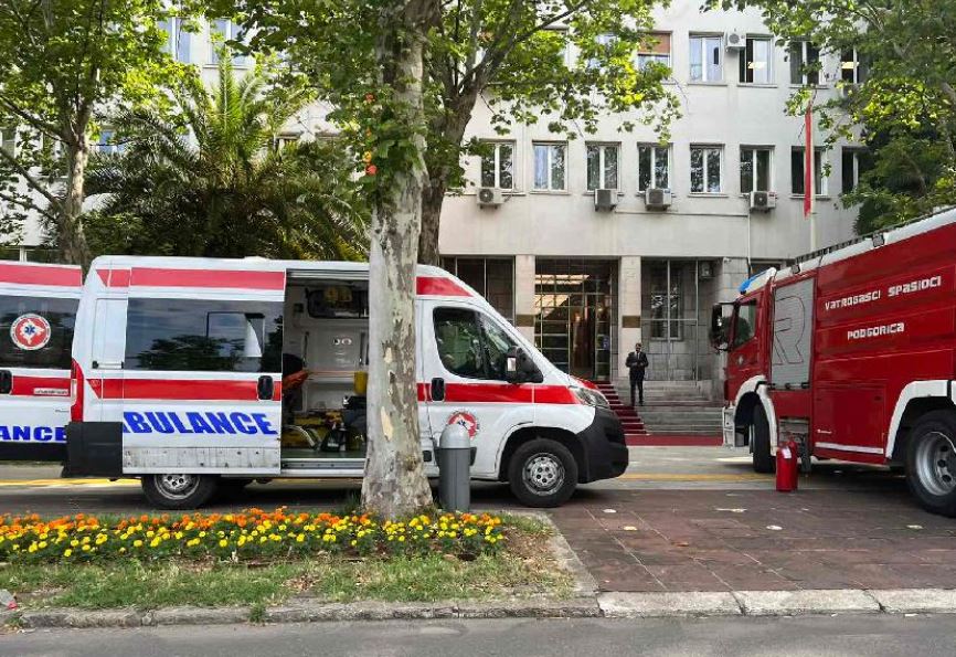 Alarm për bomba, evakuohen disa shkolla dhe Kuvendi në Mal të Zi