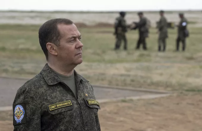 Sulmi me dronë në Rusi, Medvedev: Do të shkatërrojmë terroristët e Kievit