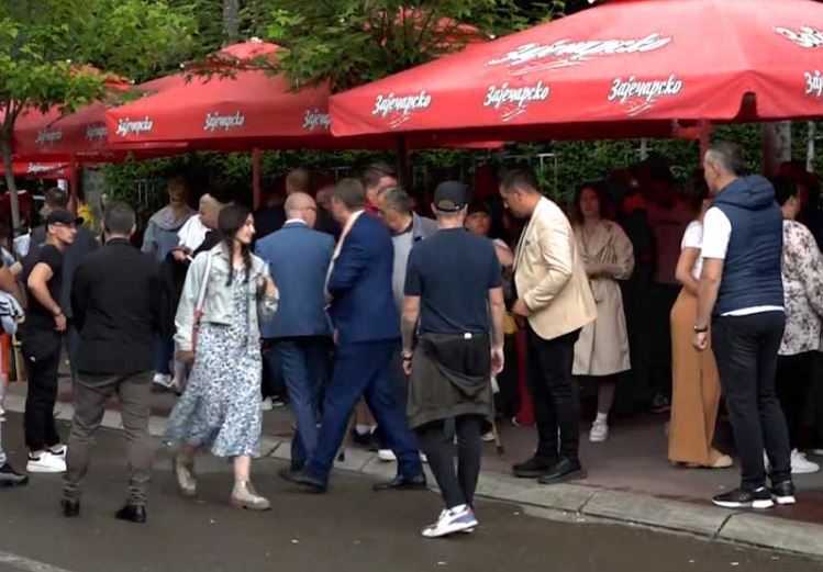 Shpërndahen protestuesit në Zveçan