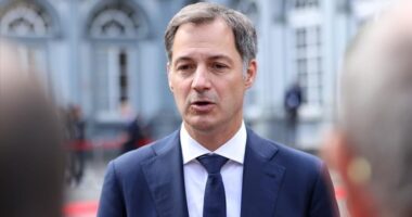 Kryeministri belg shtrohet në spital pasi u aksidentua me biçikletë