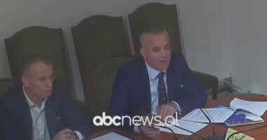 “Po hetojmë policët e korruptuar”/ Komisioni i Sigurisë: Ardi Veliu përplaset me deputetin e PD