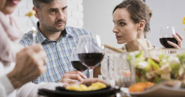 Një studim i ri ka treguar se në cilën dhomë shumica e njerëzve debatojnë më shpesh