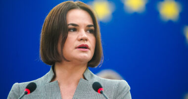 Autoritetet në Bjellorusi ia shesin në ankand banesën lideres së opozitës