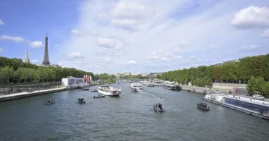 Pas një shekulli ndalesë, Franca rikthen notin në lumin Sena