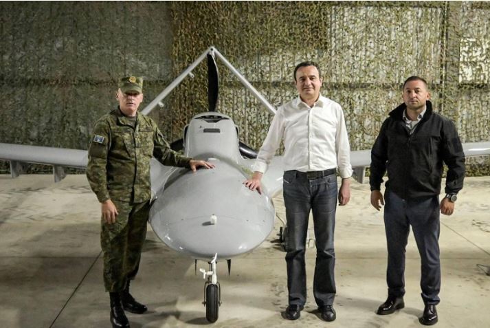 Kosova blen dronë Bayraktar TB-2