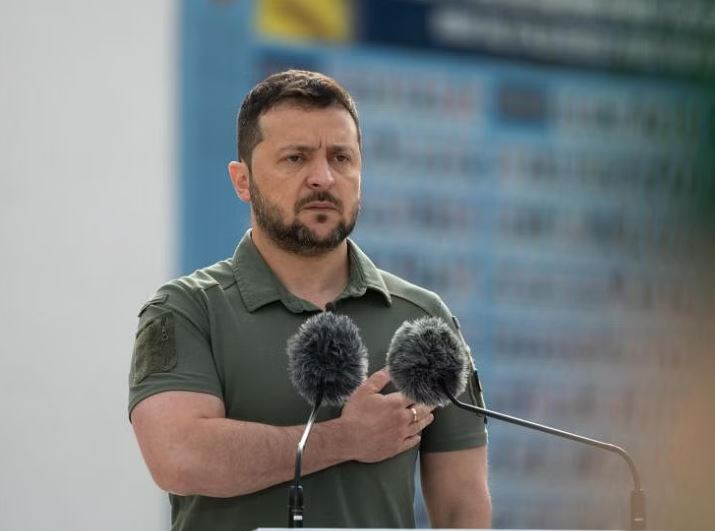 Pas sulmit me dron në Moskë, paralajmëron Zelensky: Lufta po kthehet në Rusi