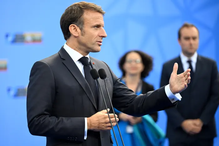 Macron: Do të dërgojmë në Kiev raketa me rreze të gjatë veprimi