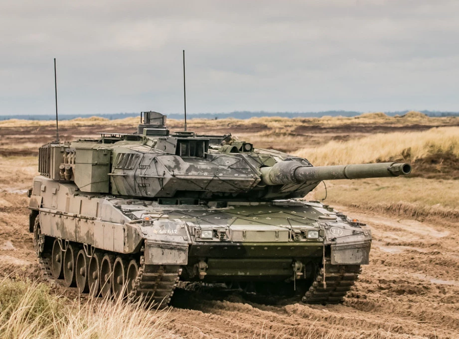 Italia planifikon të blejë tanke gjermane “Leopard 2”