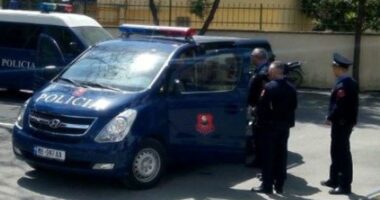 Korçë/ Tjetërsuan procesverbalet lidhur me një aksident, pezullohen dy policë dhe një oficer