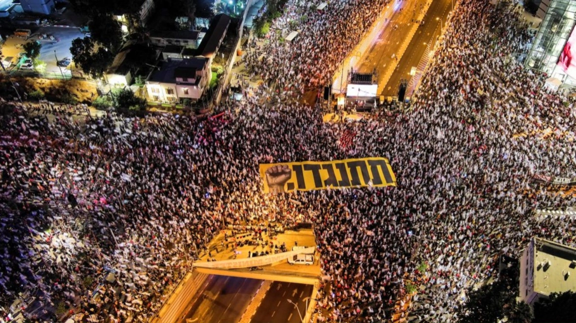 ‘Bibi Ciao’, mijëra izraelitë protestojnë kundër Netanyahu