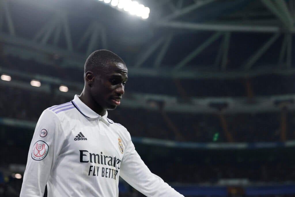 Mendy pranë largimit nga Real Madrid, mbrojtësi pëlqehet nga disa klube