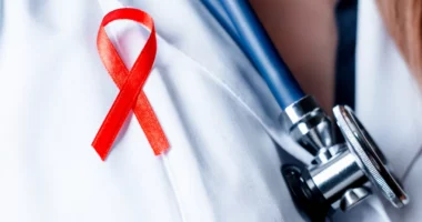 I njohur si “pacienti i Gjenevës”, 50 vjeçari shërohet plotësisht nga SIDA