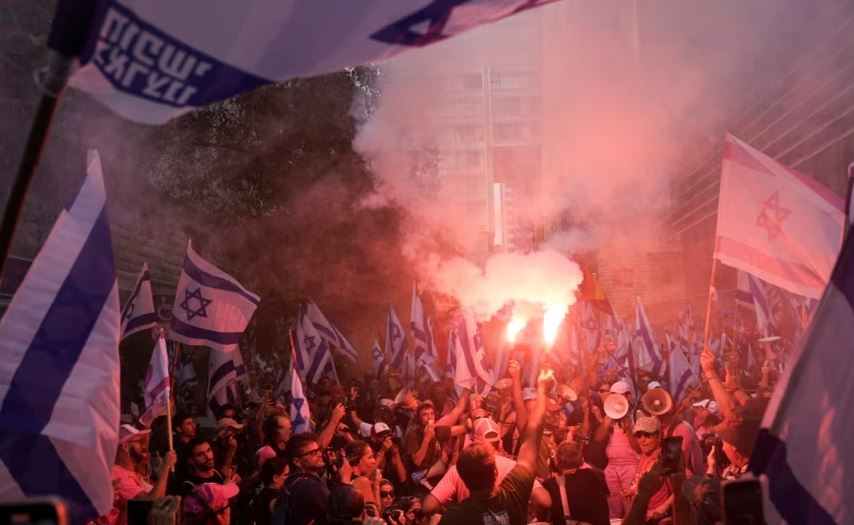 Protestat në Izrael, bllokohen autostradat dhe stacionet e trenave