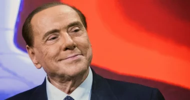 “Pasuria e Berlusconit tejkalon 3.6 miliardë euro”, mediat italiane: Në pritje të hapjes së testamentit