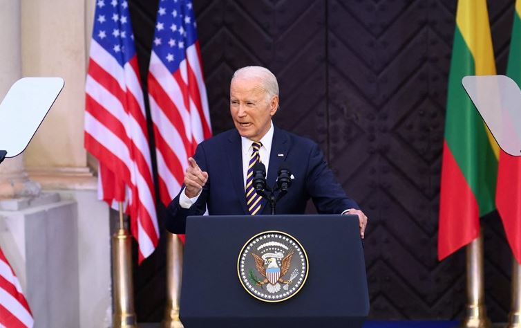 Biden: Putini mendoi se NATO do thyhej, por gaboi