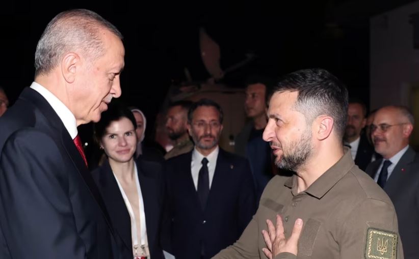 Zelenskyy falenderon Erdoganin për kthimin në atdhe të ish komandantëve ukrainas