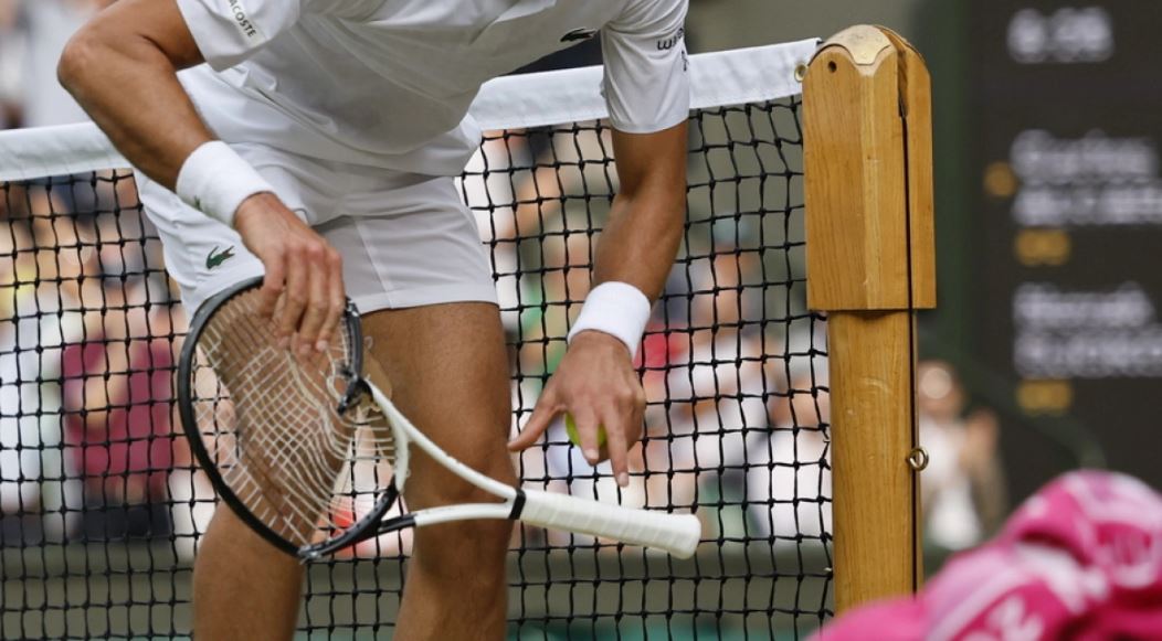 VIDEO/ Shfryu nervat te raketa, Novak Djokovic gjobitet me një shifër individuale rekord
