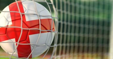 Zbulohet ekipi favorit për të fituar Premier League 2023/24