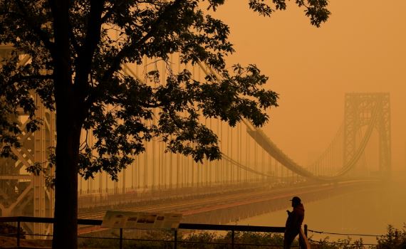 Ndryshimet klimatike ndikim të drejtpërdrejtë në zjarre, shkencëtarët: Ky është “normaliteti i ri”